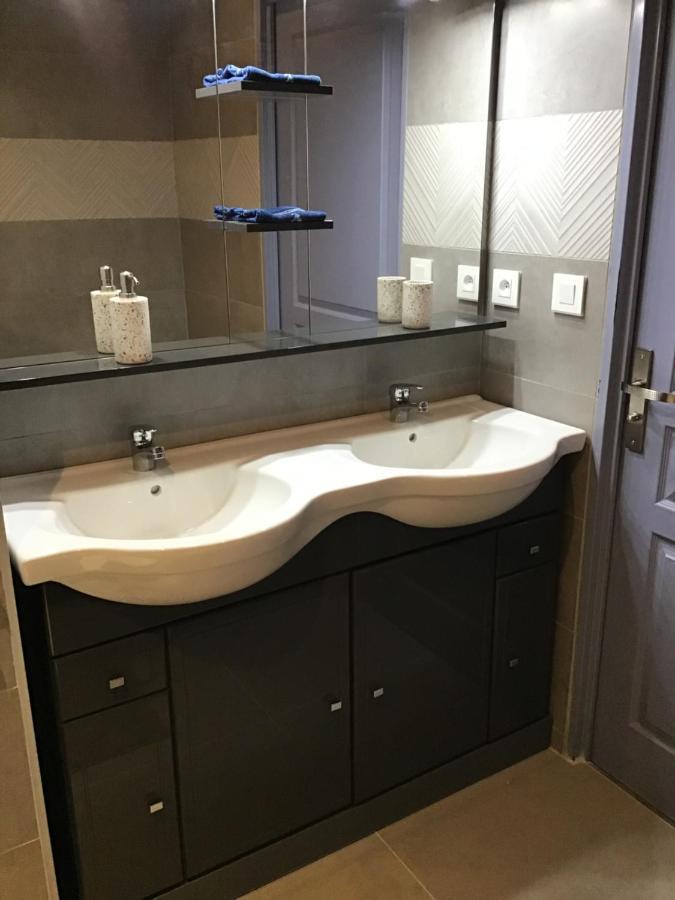 Appartement 3 Min A Pied Du Centre D'Uzes Parking Piscine Dış mekan fotoğraf